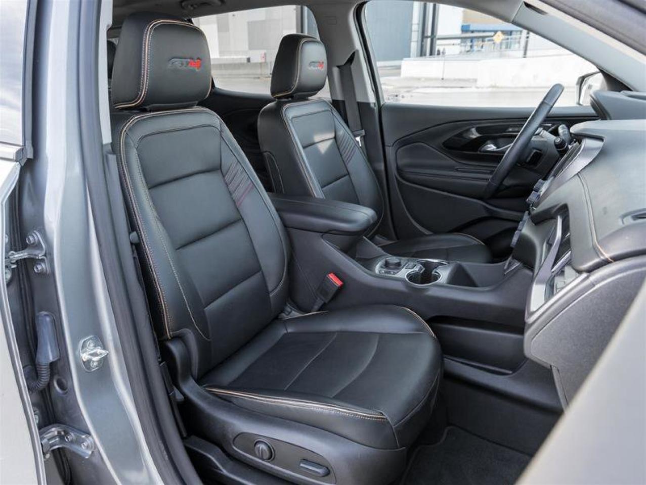 2023 GMC Terrain AT4 AWD Following Distance Indicator Heated Steeri Photo