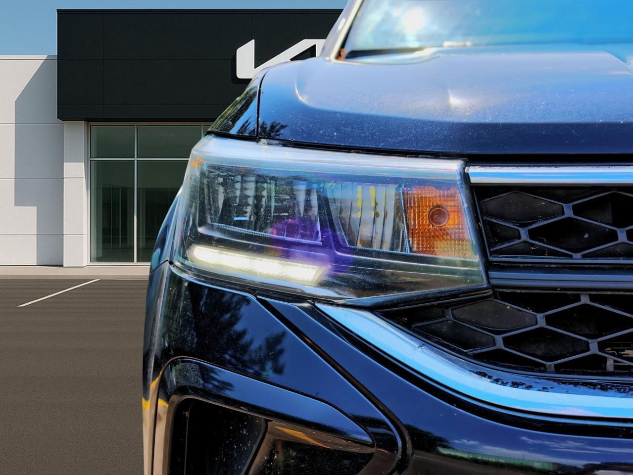 2022 Volkswagen Taos Trendline 4MOTION   Heated Seat   Backup Camera Photo