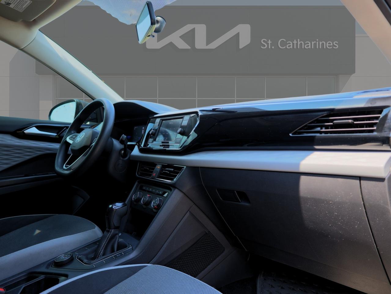 2022 Volkswagen Taos Trendline 4MOTION   Heated Seat   Backup Camera Photo