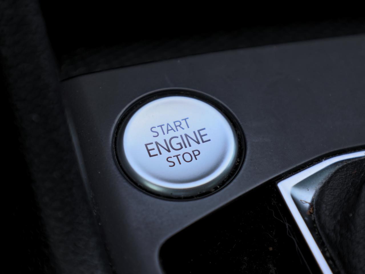 2022 Volkswagen Taos Trendline 4MOTION   Heated Seat   Backup Camera Photo