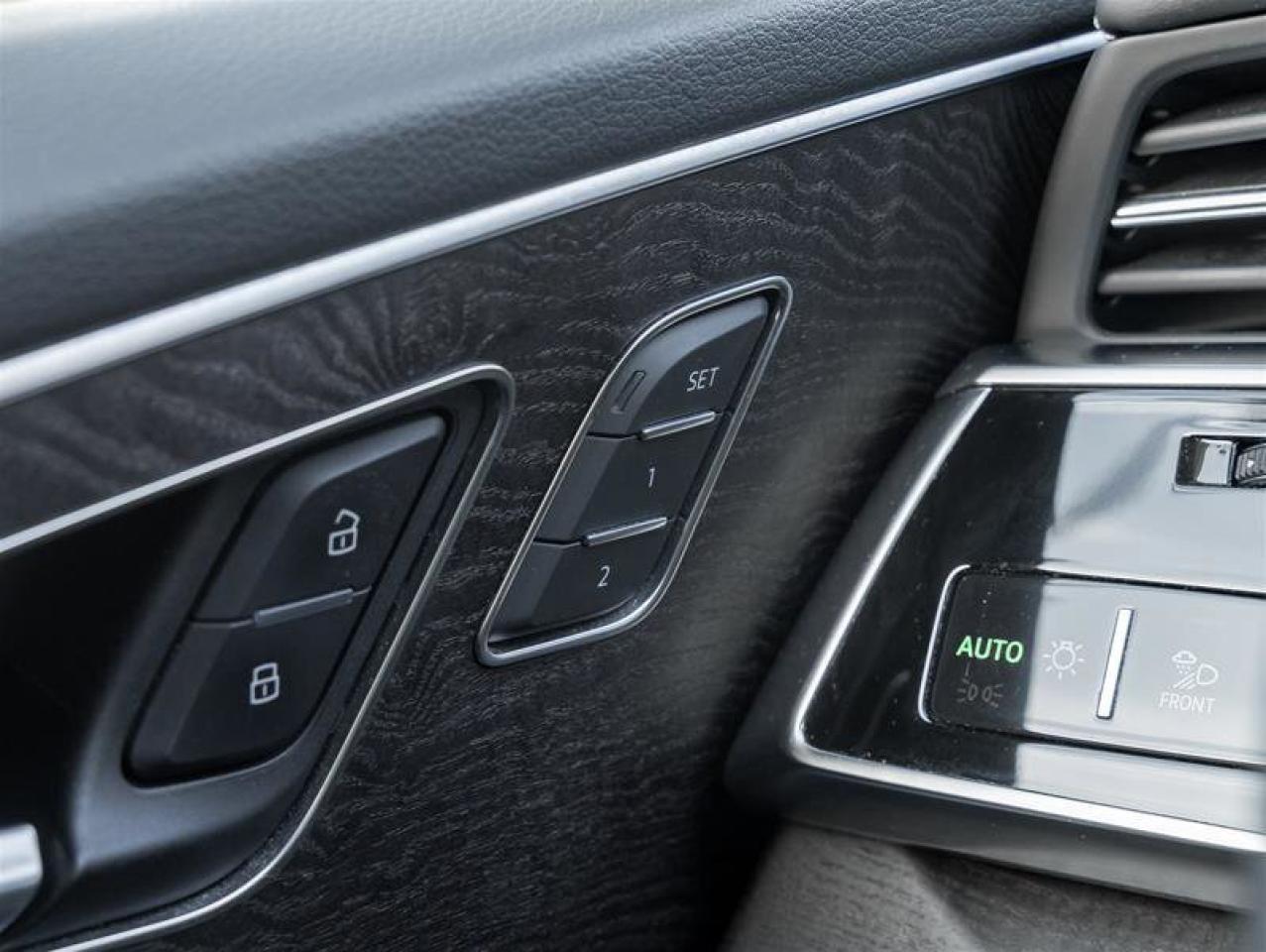 2020 Audi Q8 Technik 5S TFSI Quattro Dynamic Ride Pkg Driver As Photo