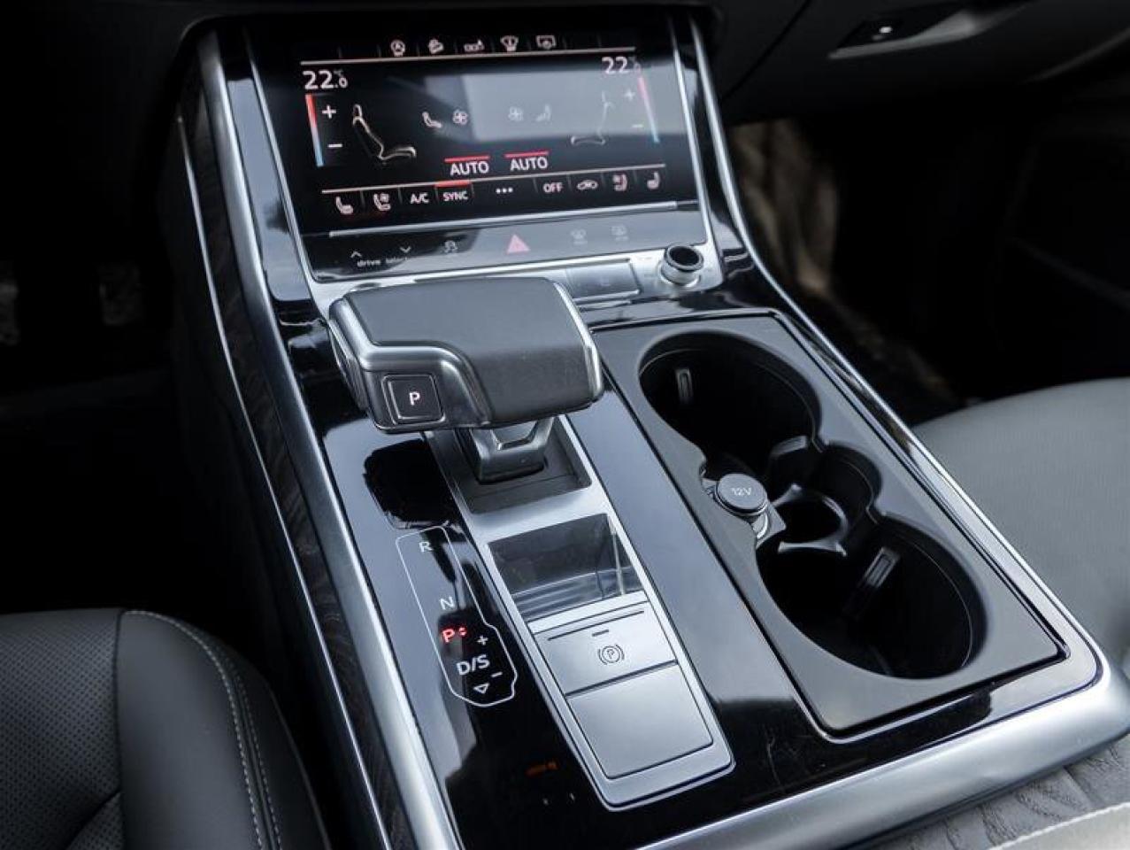 2020 Audi Q8 Technik 5S TFSI Quattro Dynamic Ride Pkg Driver As Photo