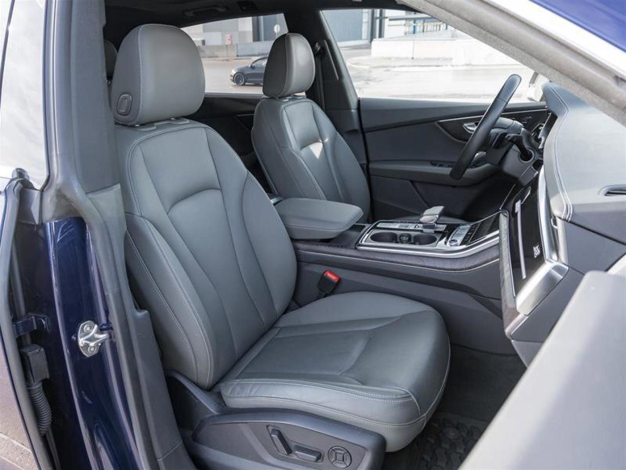 2020 Audi Q8 Technik 5S TFSI Quattro Dynamic Ride Pkg Driver As Photo