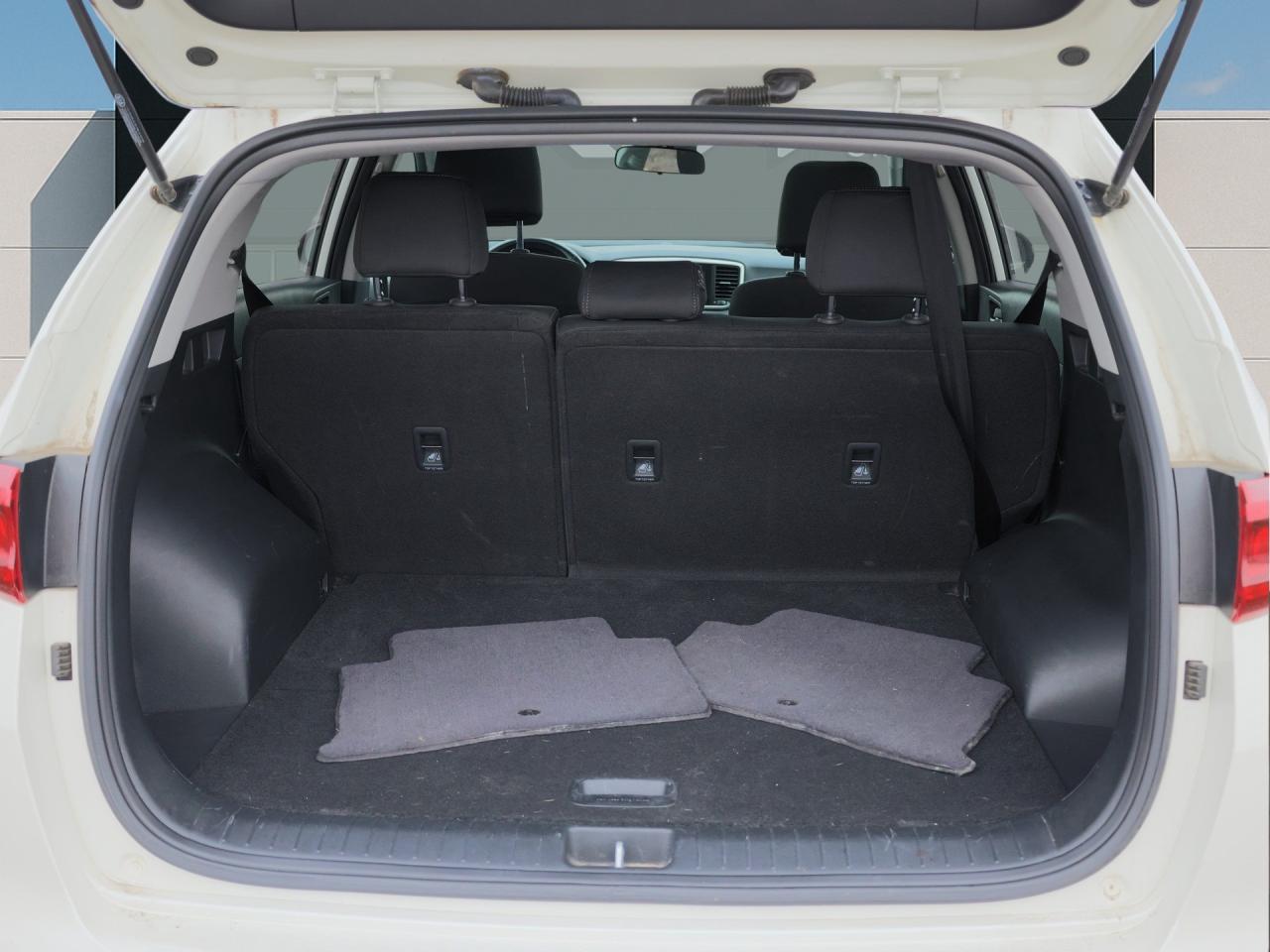 2022 Kia Sportage EX S AWD   Pano Roof   Push Start   Htd Steering Photo