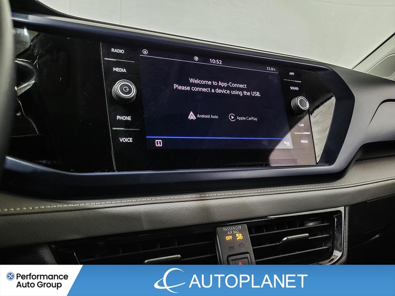 2024 Volkswagen Taos Comfortline - FINANCE @$78/WK OR LEASE @$94/WK Photo