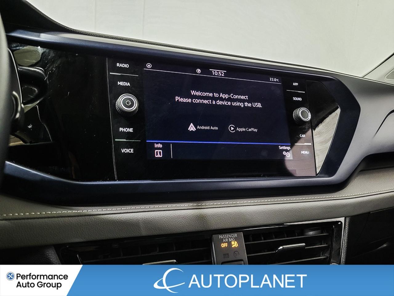 2024 Volkswagen Taos Comfortline - FINANCE @$78/WK OR LEASE @$94/WK Photo