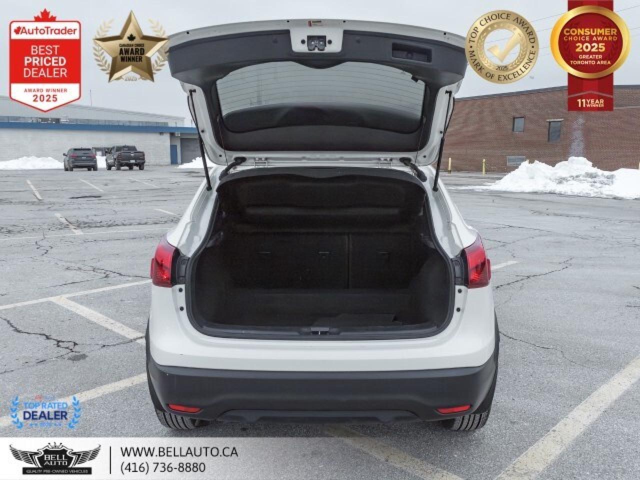 2018 Nissan Qashqai S   AUTOMATIC   B.CAM   DGTL RADIO   HTD SEATS   B Photo