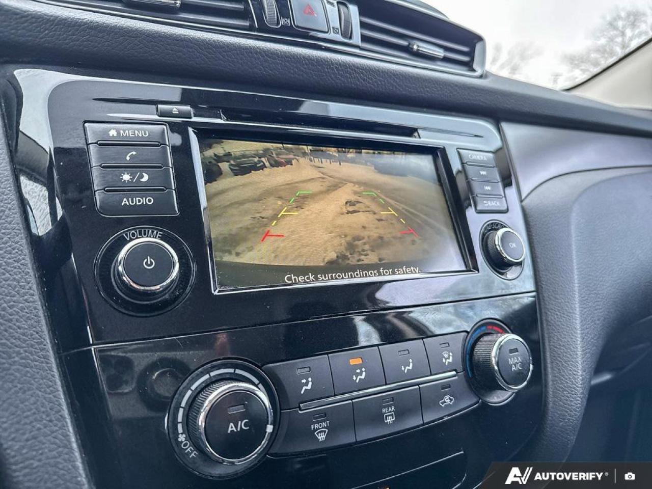 2021 Nissan Qashqai S Photo