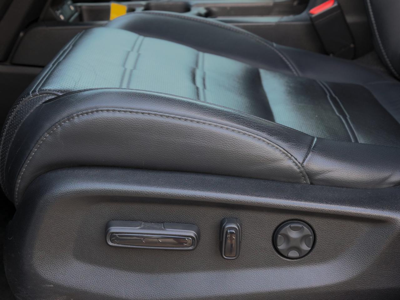 2021 Honda CR-V EX-L AWD   Leather   Climate Ctrl   Power Liftgate Photo