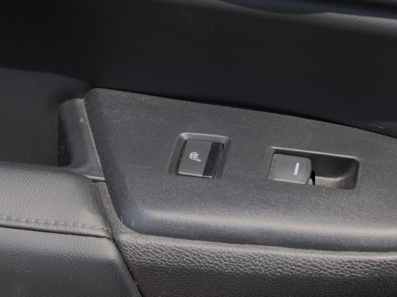 2021 Honda CR-V EX-L AWD   Leather   Climate Ctrl   Power Liftgate Photo