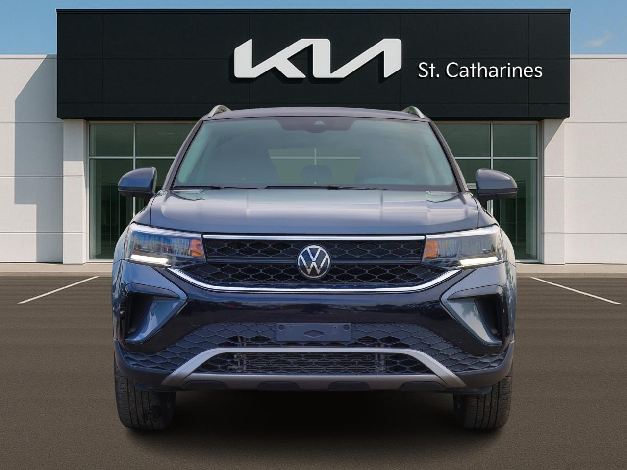 2024 Volkswagen Taos Comfortline 4MOTION   Climate Ctrl   Push Start Photo