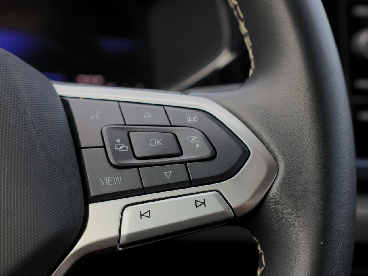 2024 Volkswagen Taos Comfortline 4MOTION   Climate Ctrl   Push Start Photo