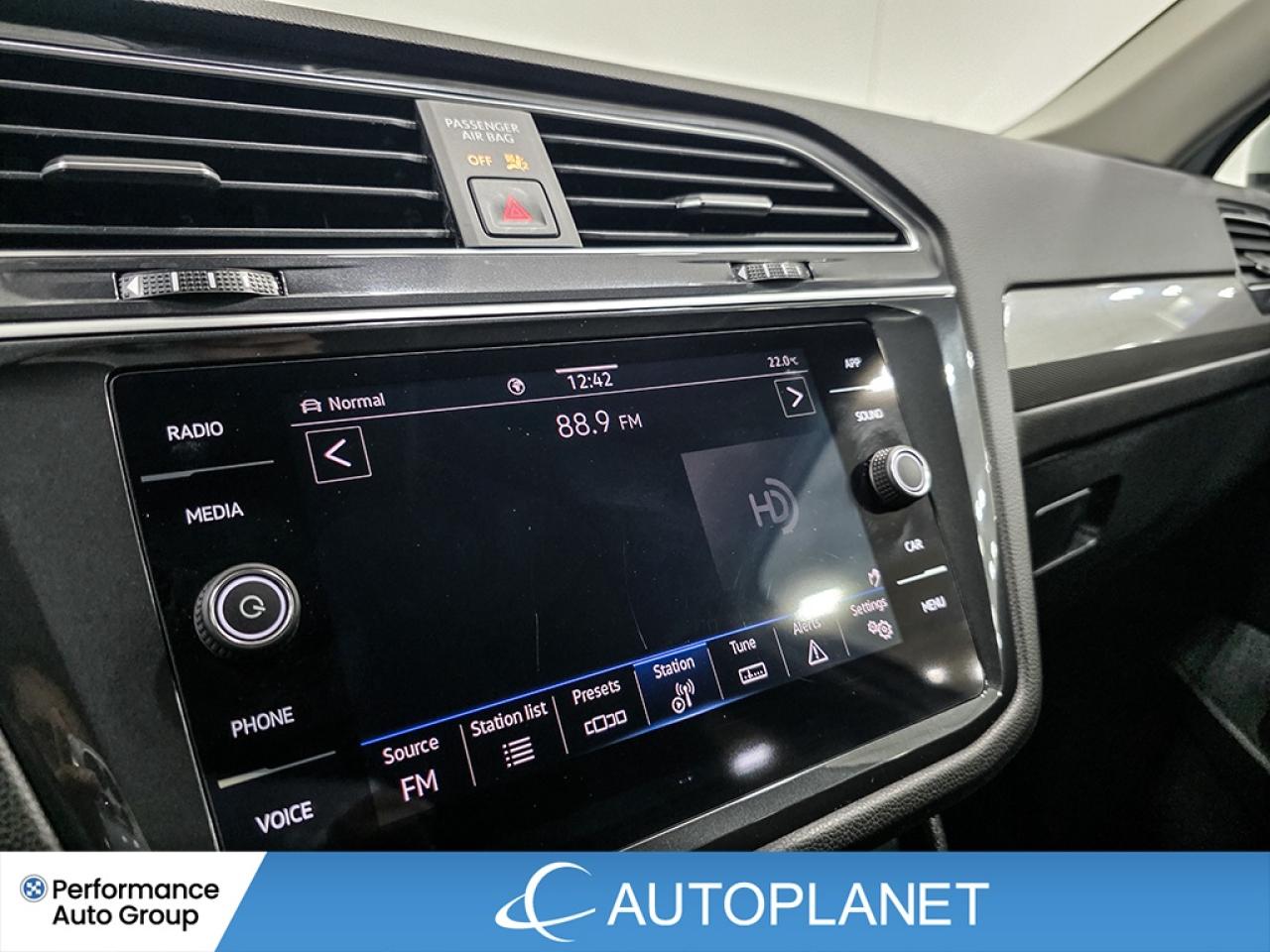 2024 Volkswagen Tiguan Comfortline AWD - FIN @$92/WK OR LEASE @$109/WK Photo