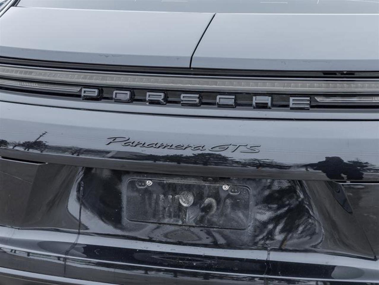 2025 Porsche Panamera GTS AWD Premium Pkg Assistance Pkg Deviated Stitch Photo