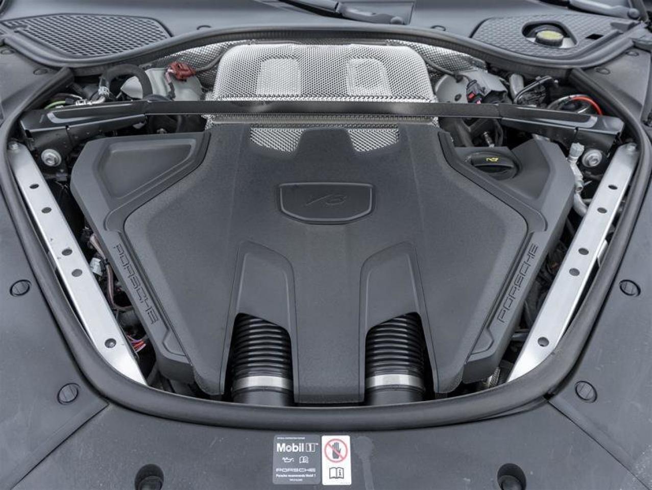 2025 Porsche Panamera GTS AWD Premium Pkg Assistance Pkg Deviated Stitch Photo