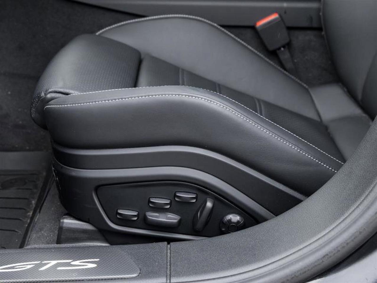 2025 Porsche Panamera GTS AWD Premium Pkg Assistance Pkg Deviated Stitch Photo