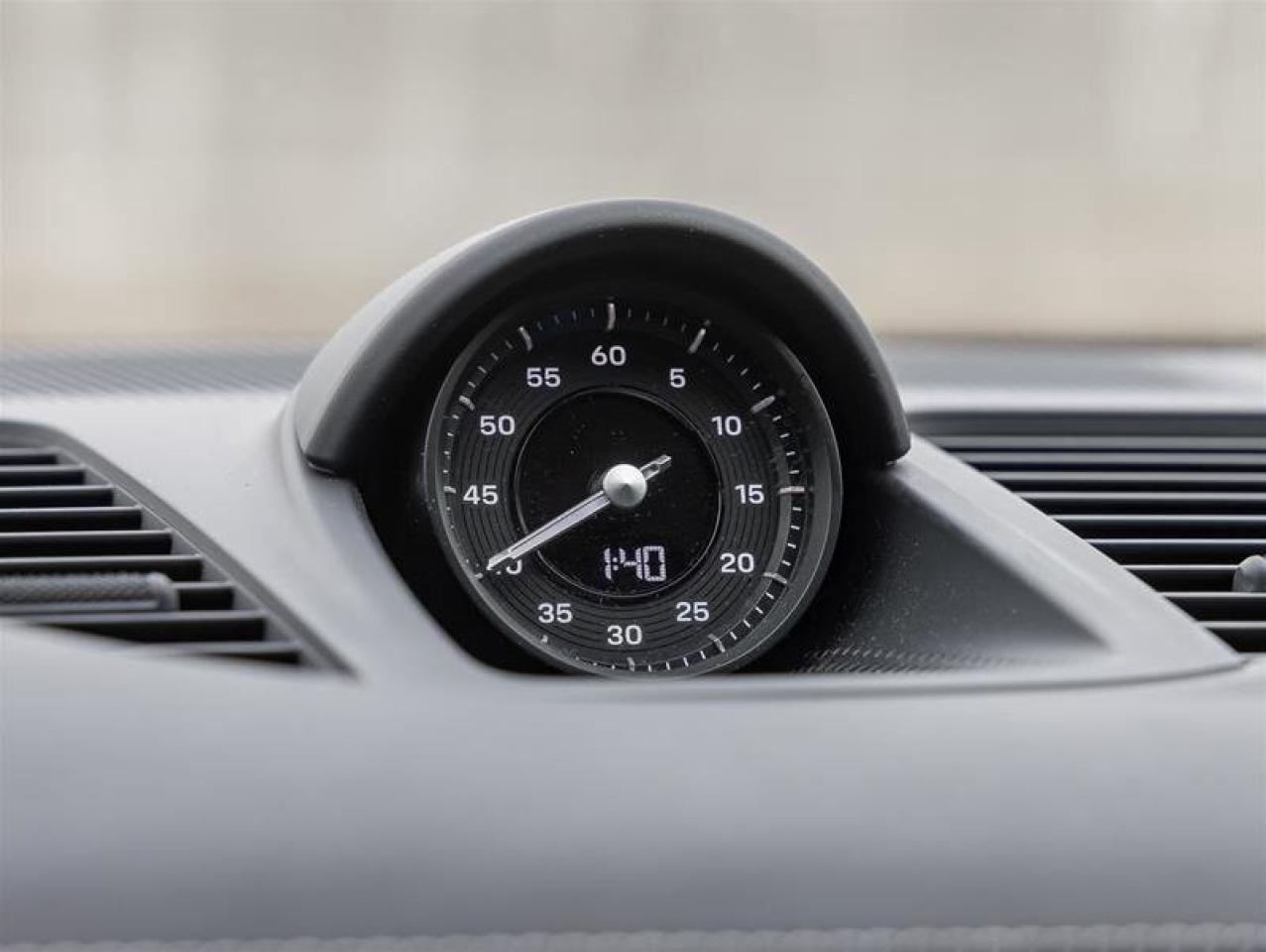 2025 Porsche Panamera GTS AWD Premium Pkg Assistance Pkg Deviated Stitch Photo