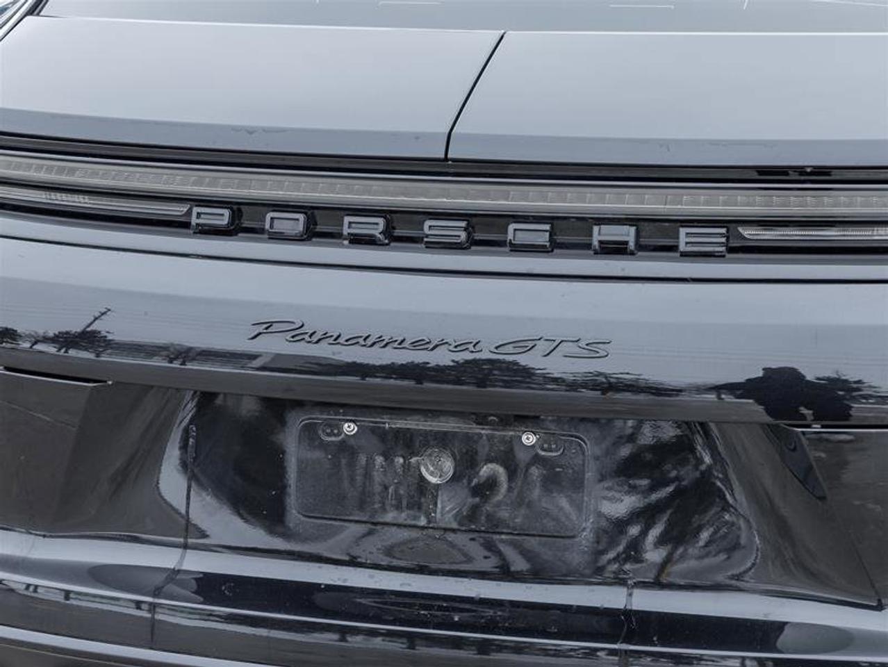 2025 Porsche Panamera GTS AWD Premium Pkg Assistance Pkg Deviated Stitch Photo