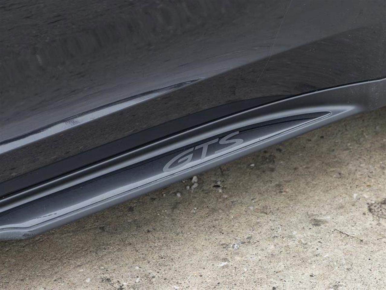 2025 Porsche Panamera GTS AWD Premium Pkg Assistance Pkg Deviated Stitch Photo