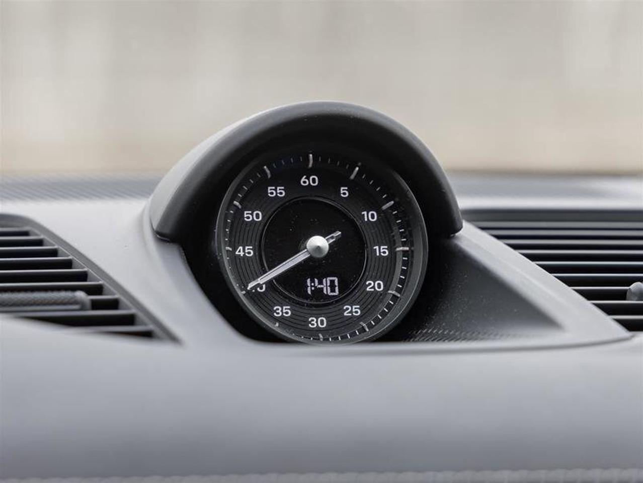 2025 Porsche Panamera GTS AWD Premium Pkg Assistance Pkg Deviated Stitch Photo