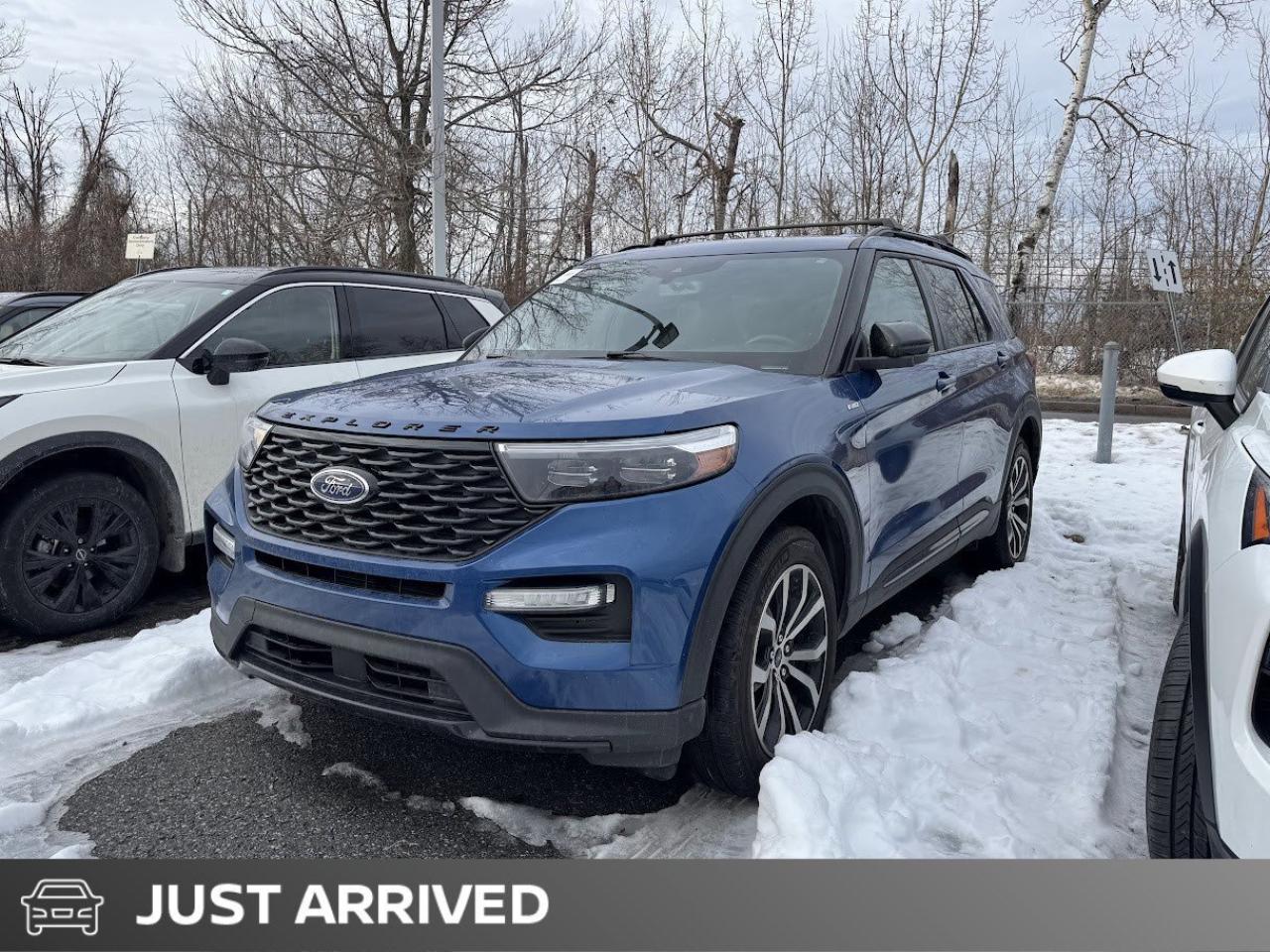 2022 Ford Explorer ST-Line Photo0