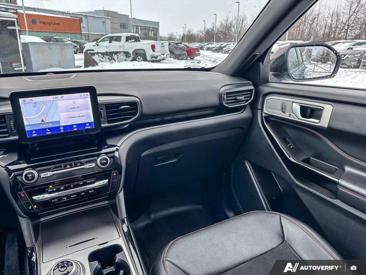 2022 Ford Explorer ST-Line Photo