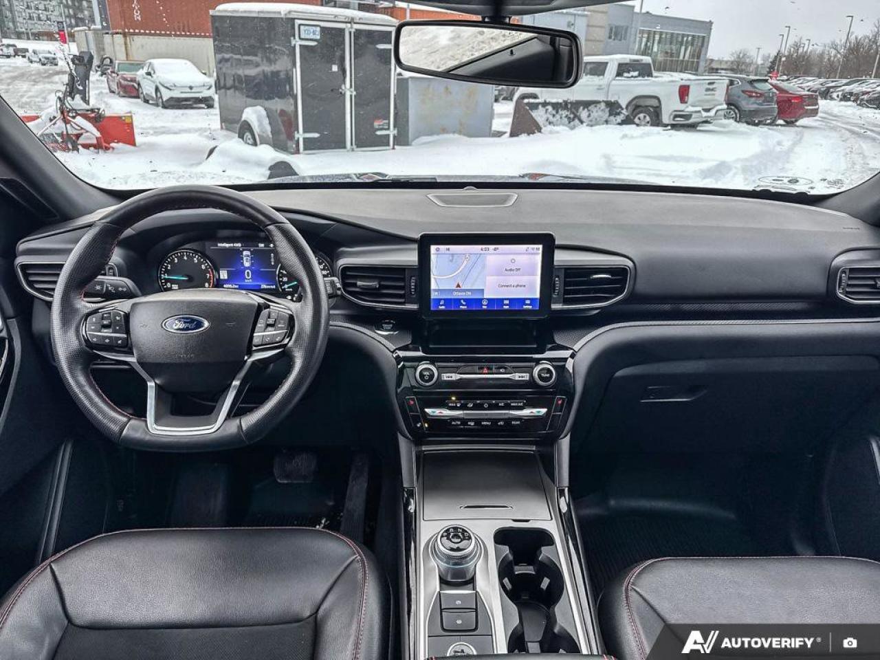 2022 Ford Explorer ST-Line Photo