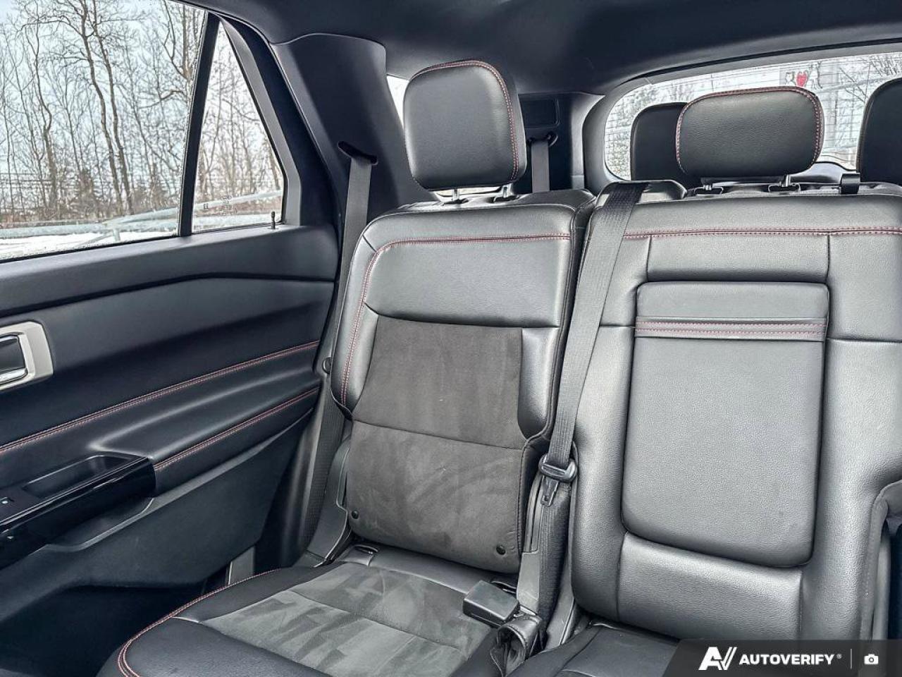 2022 Ford Explorer ST-Line Photo