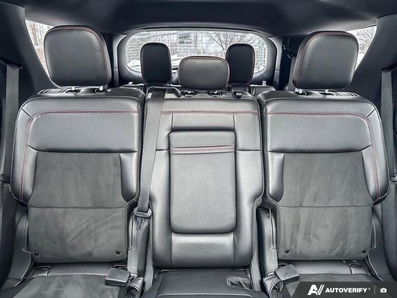 2022 Ford Explorer ST-Line Photo