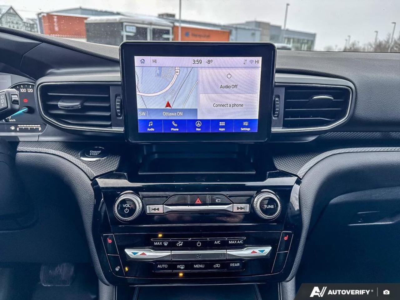 2022 Ford Explorer ST-Line Photo