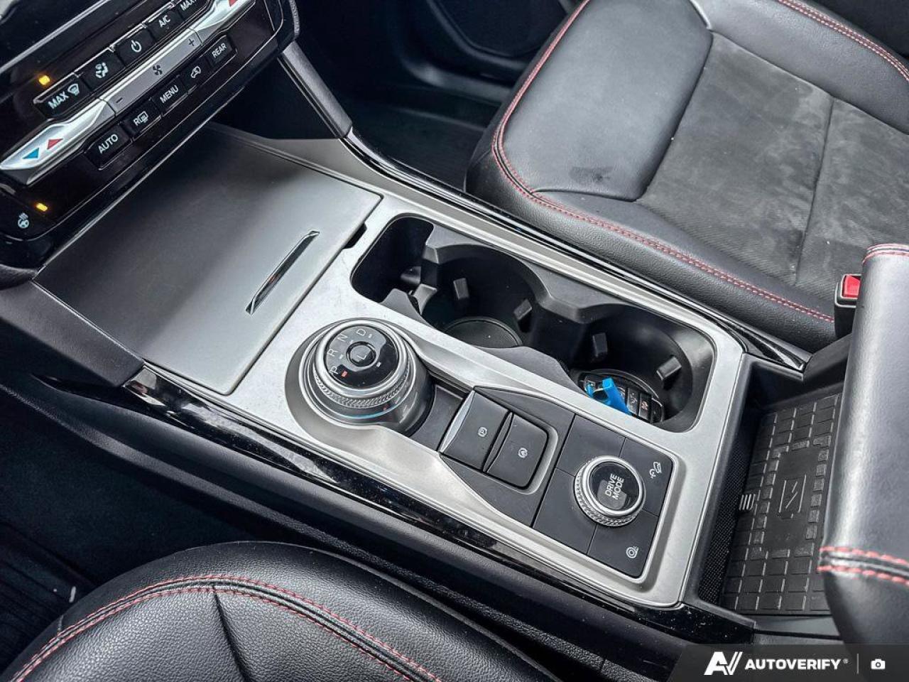 2022 Ford Explorer ST-Line Photo