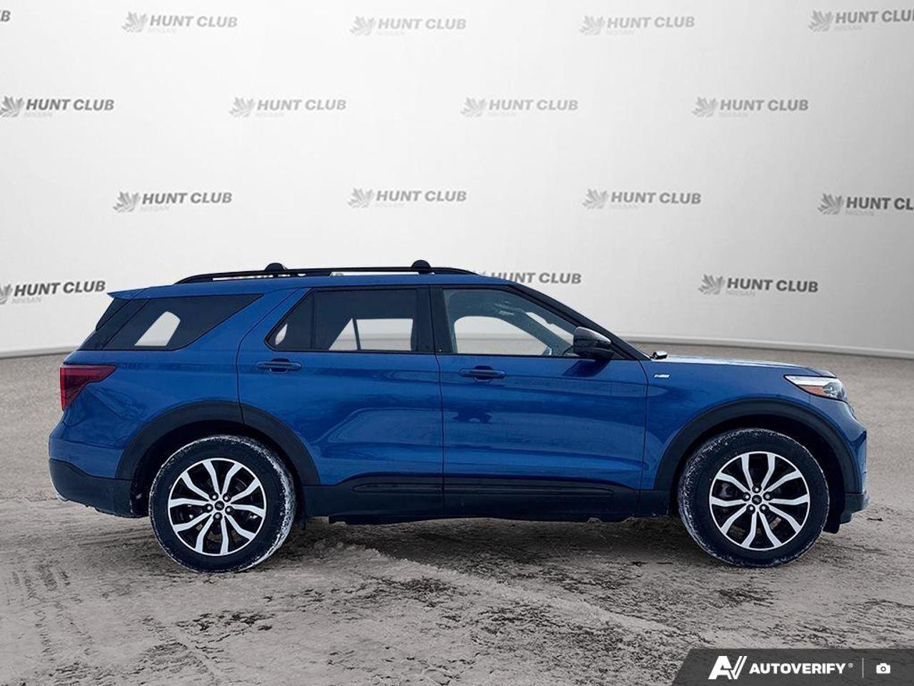 2022 Ford Explorer ST-Line   3rd Row Seats   Moonroof   Leather Seats Photo