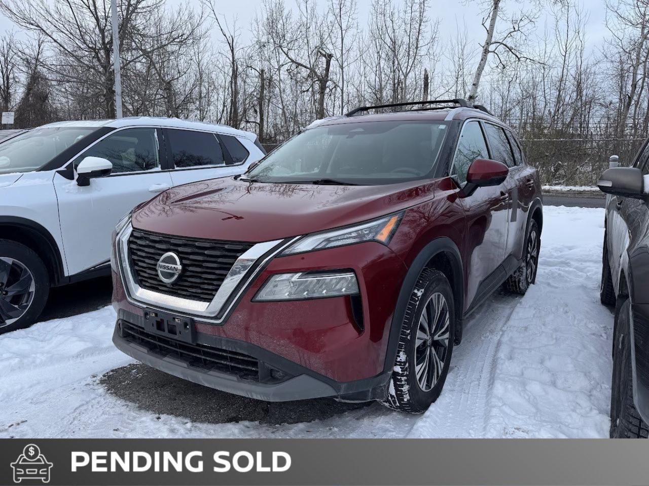 2021 Nissan Rogue SV Photo0