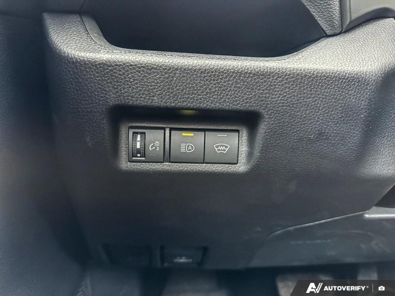 2024 Toyota RAV4 LE Photo