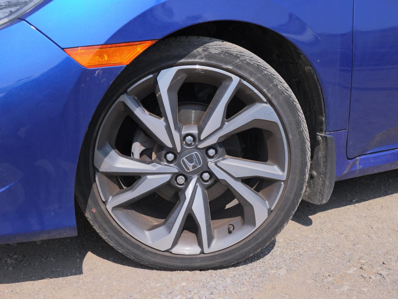 2021 Honda Civic Sedan Touring   Climate Ctrl   Sunroof   Navigation Photo