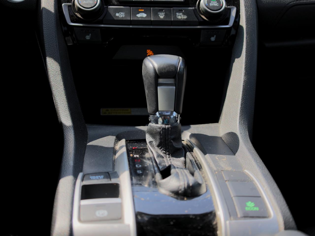 2021 Honda Civic Sedan Touring   Climate Ctrl   Sunroof   Navigation Photo