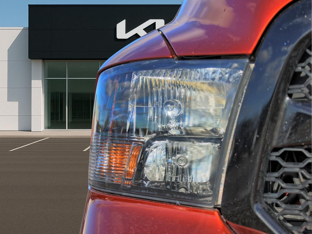 2023 RAM 1500 Classic Express 4x4 Quad Cab 6'4  Box Photo4