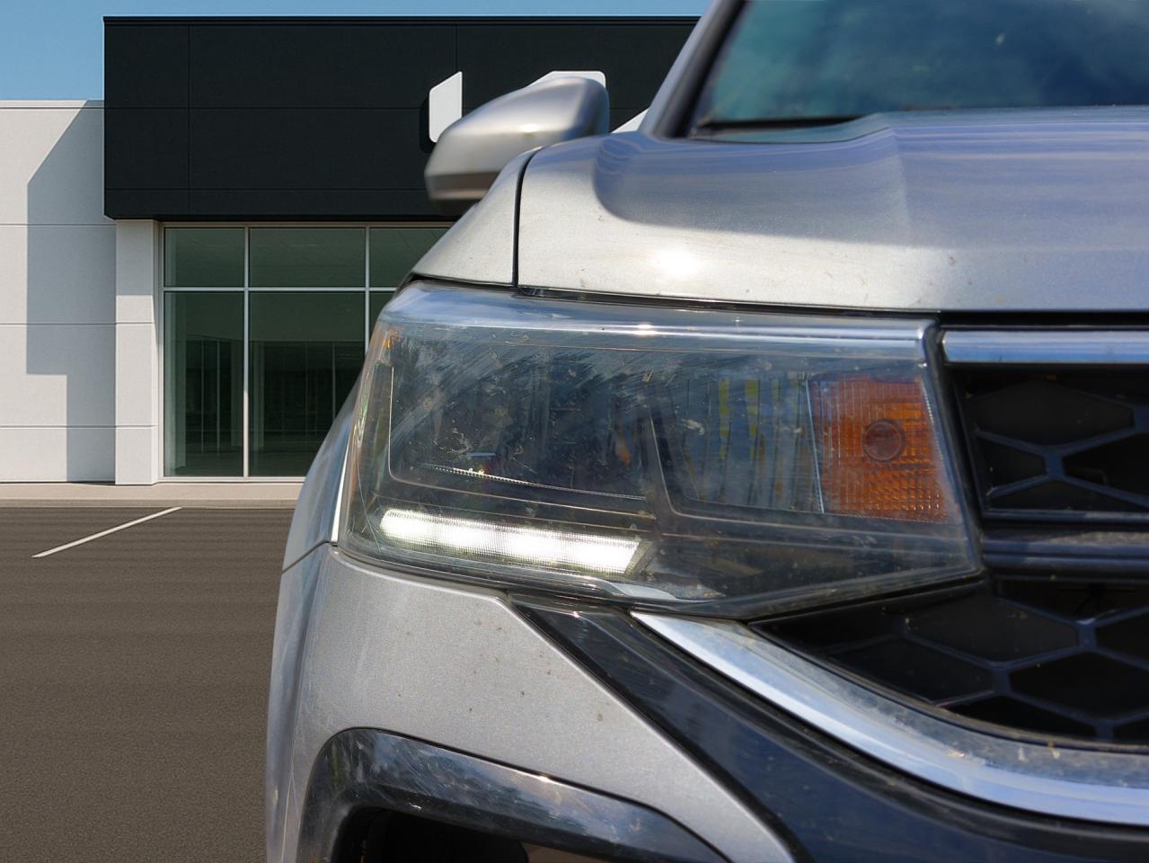 2024 Volkswagen Taos Comfortline 4MOTION   Climate Ctrl   Push Start Photo