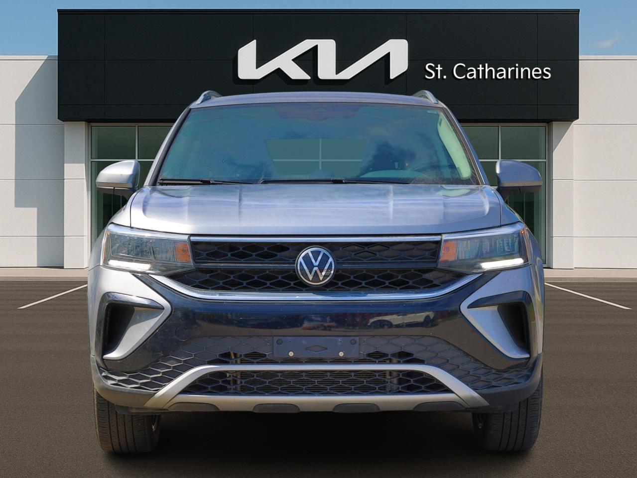 2024 Volkswagen Taos Comfortline 4MOTION   Climate Ctrl   Push Start Photo