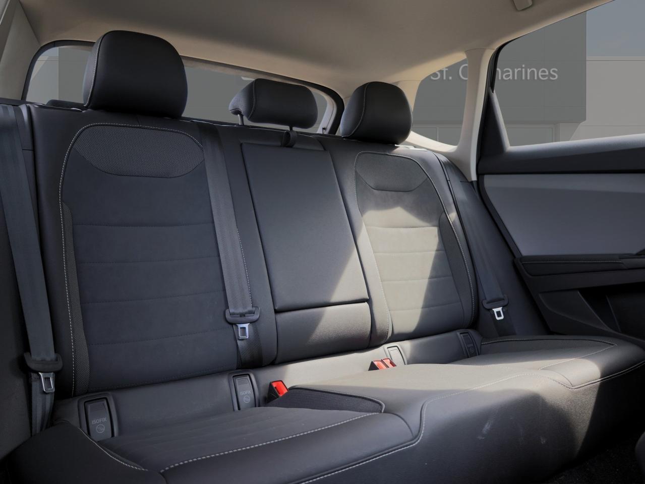 2024 Volkswagen Taos Comfortline 4MOTION   Climate Ctrl   Push Start Photo