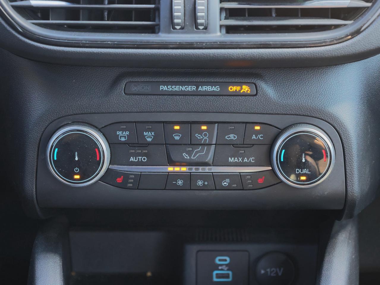 2023 Ford Escape ST-Line   Leather   Power Liftgate   Climate Ctrl Photo