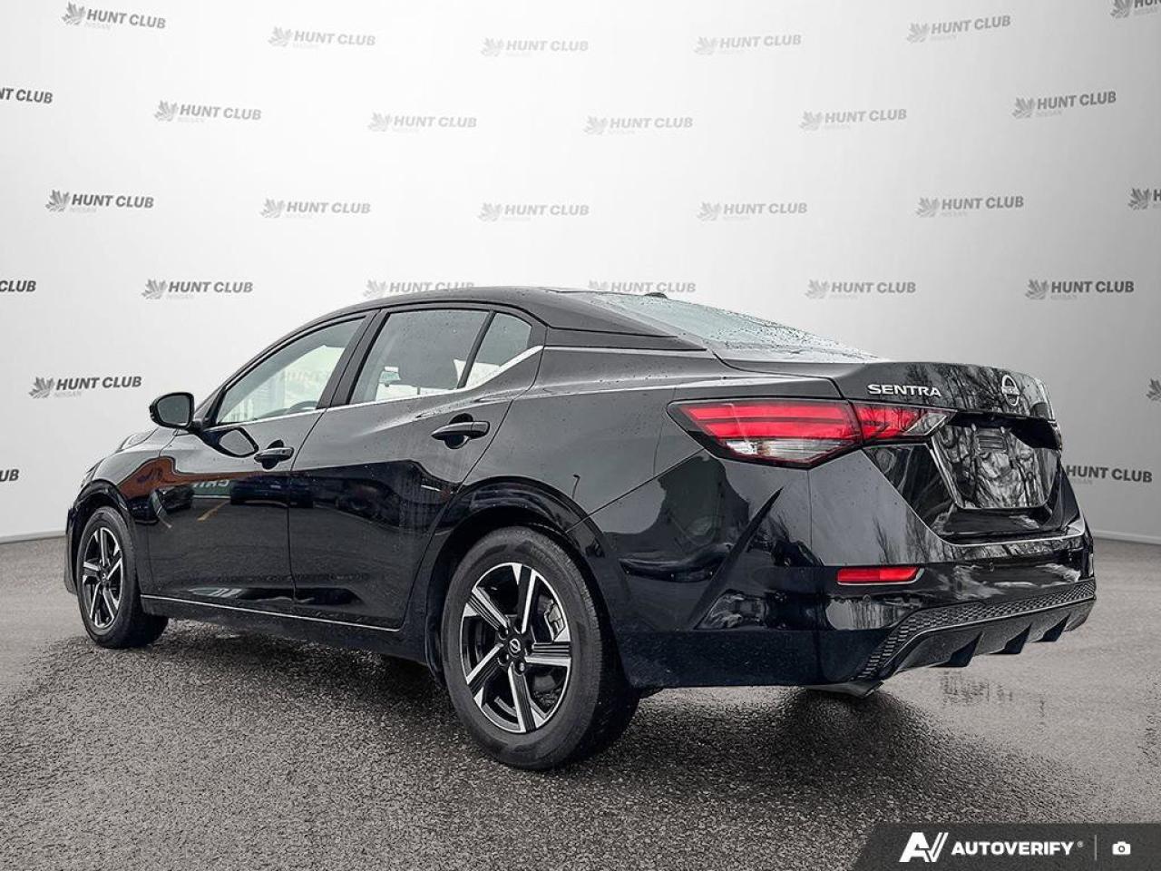 2024 Nissan Sentra SV Photo