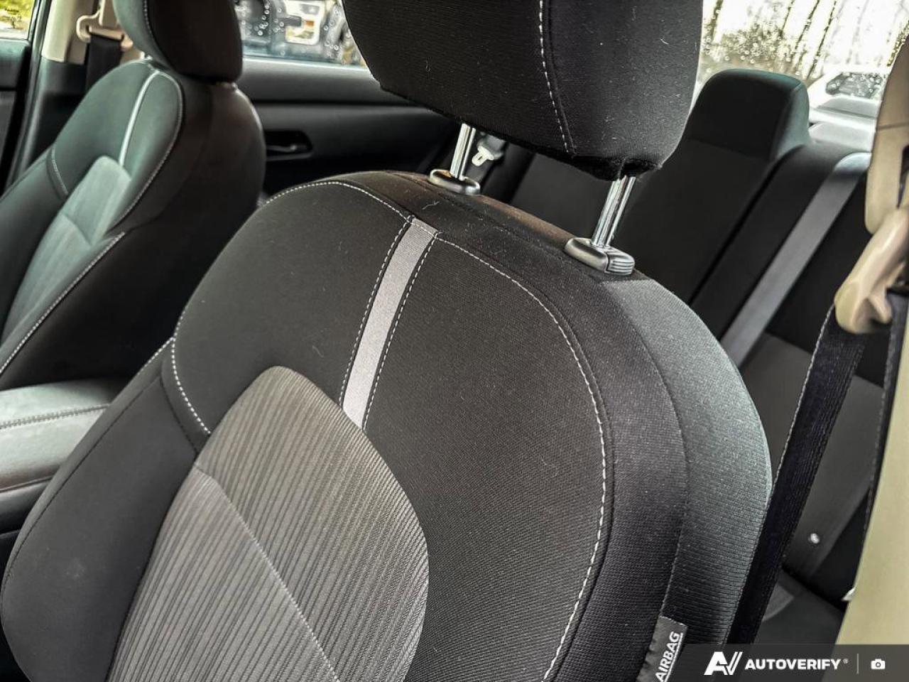 2024 Nissan Sentra SV Photo