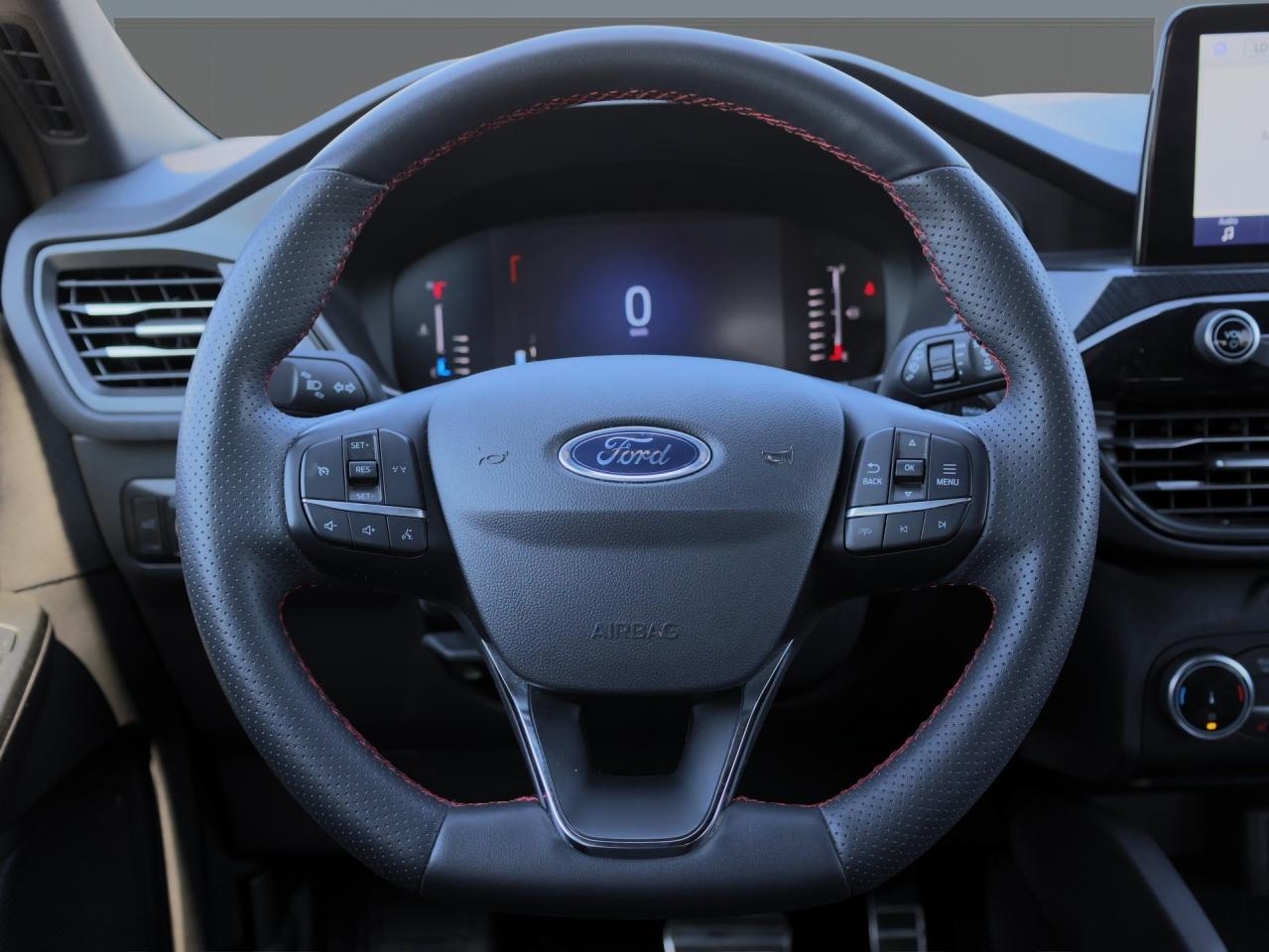 2024 Ford Escape ST-Line   Smart Cruise   Pilot360+   Remote Start Photo