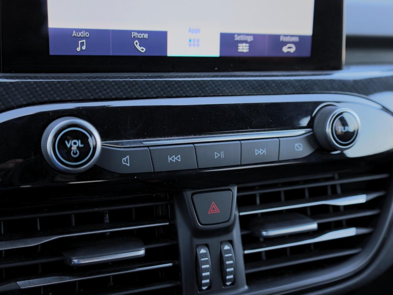 2024 Ford Escape ST-Line   Smart Cruise   Pilot360+   Remote Start Photo