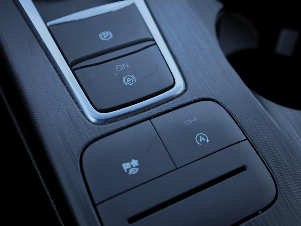 2024 Ford Escape ST-Line   Smart Cruise   Pilot360+   Remote Start Photo