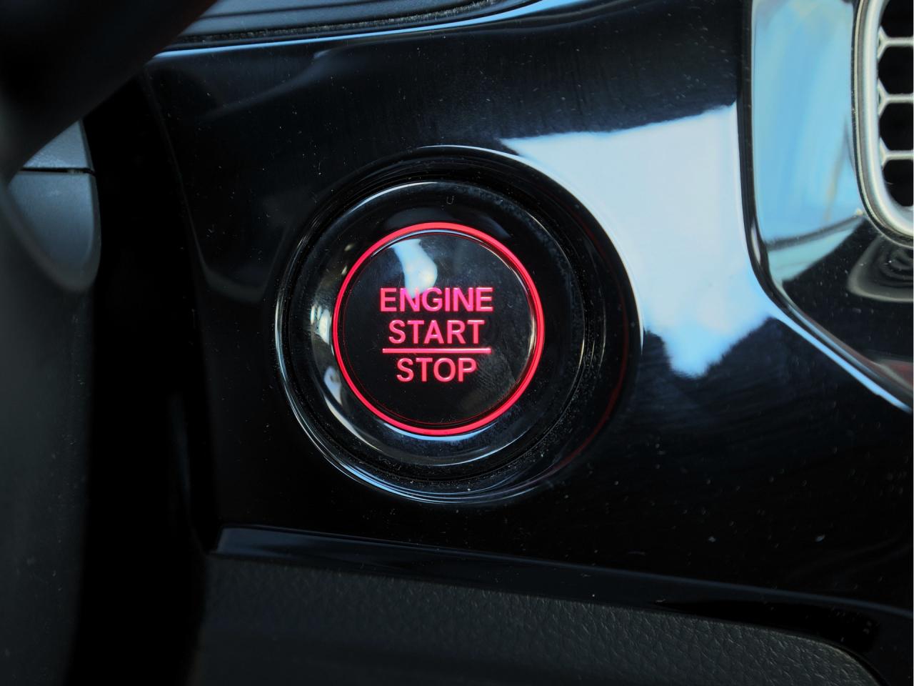 2022 Honda Civic Sedan EX CVT Photo