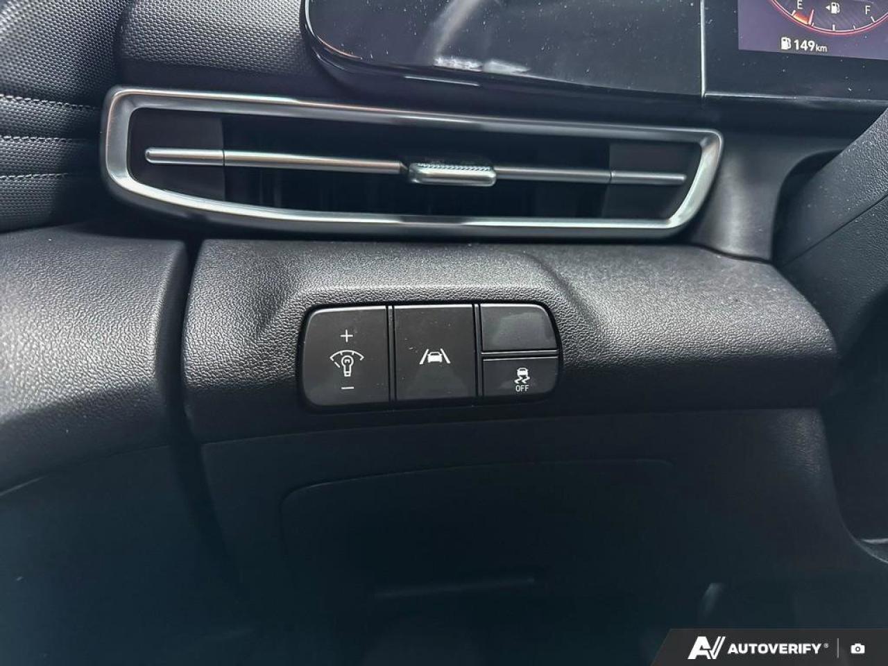 2023 Hyundai Elantra Luxury Photo