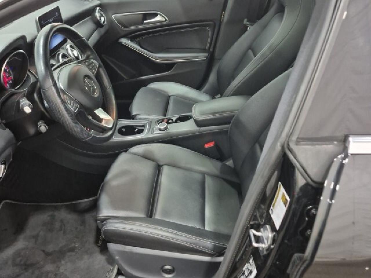 2019 Mercedes-Benz CLA CLA 250 4MATIC Coupe Photo2