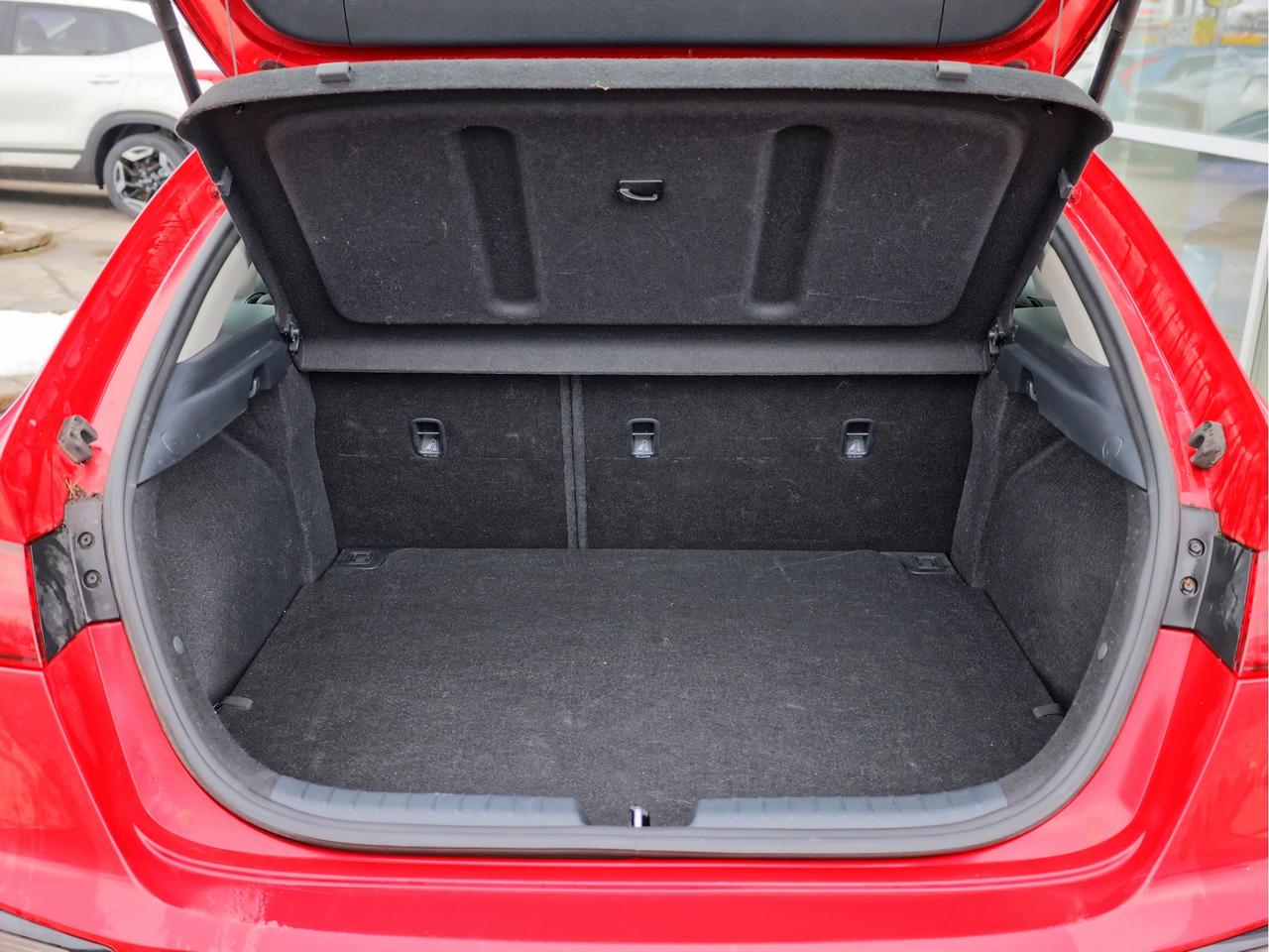 2024 Kia Forte5 EX   Blindspot Alert   Lane Assist   Android Auto Photo